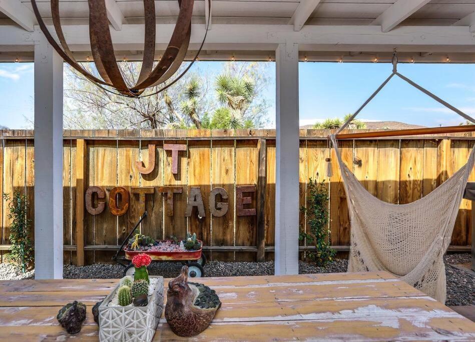 Jt Cottage Yucca Valley Bagian luar foto