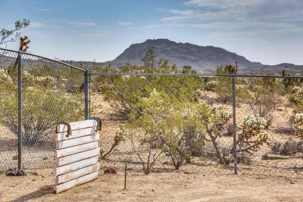 Jt Cottage Yucca Valley Bagian luar foto