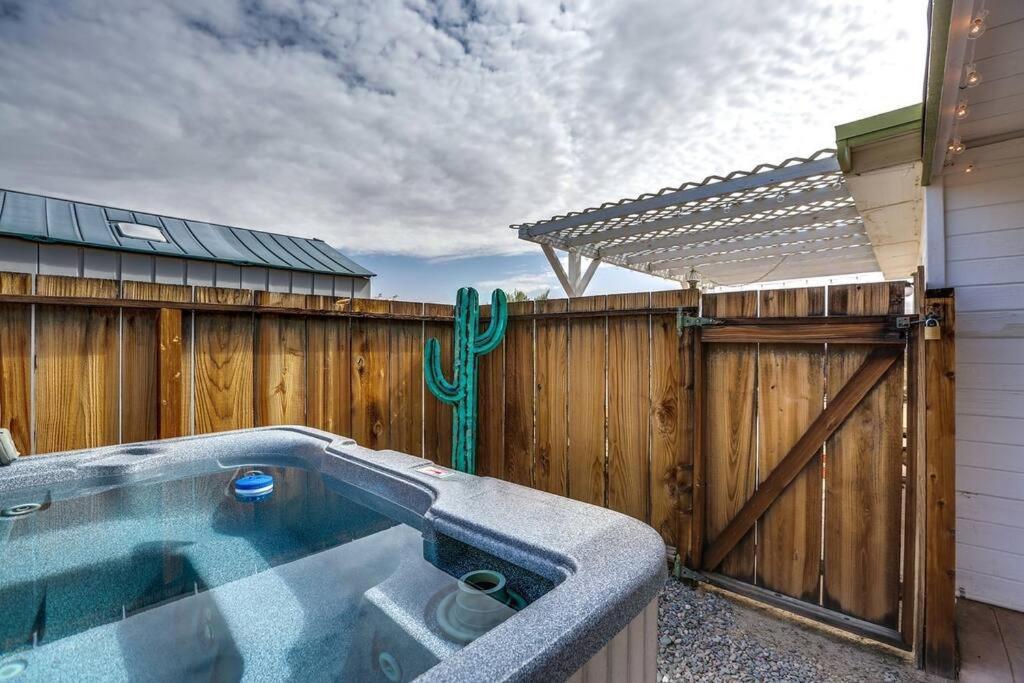 Jt Cottage Yucca Valley Bagian luar foto